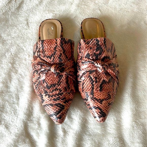 Mules! - Picture 2 of 4